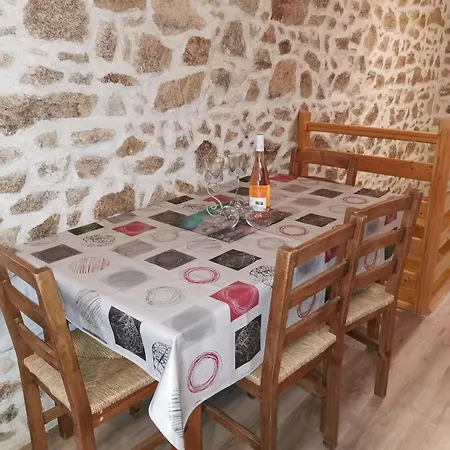 Tranquille Vienne Gites A Chirac Dept Charente Exterior foto